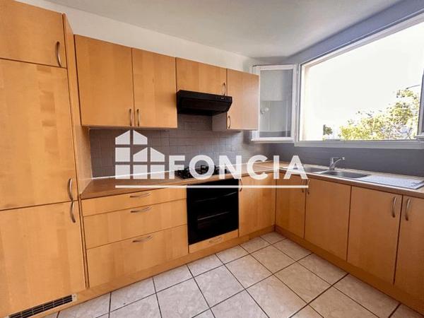 À vendre Appartement 4 pièces 82 m² - Noisiel 77186
