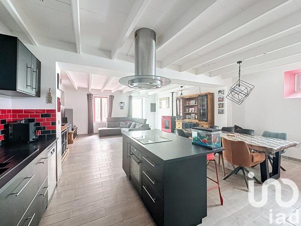 Maison à vendre 5 pièces 152 m² Vérines