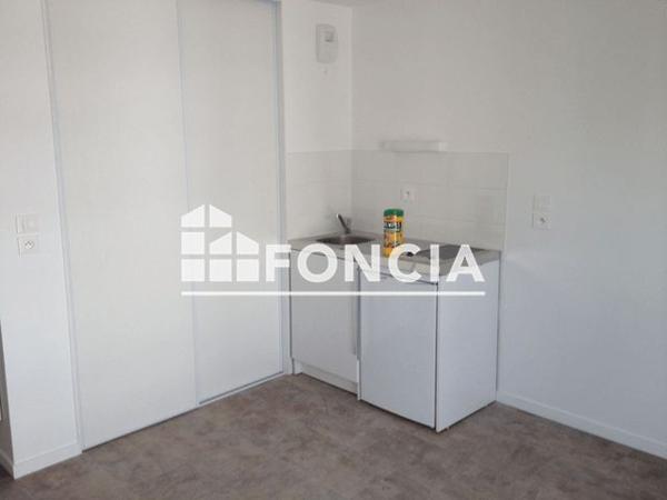 Location Studio 22.97 m² - 8 BOULEVARD VILLEBOIS MAREUIL Rennes 35000