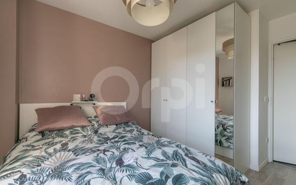 Appartement à vendre    2 pièces • 42,30 m2 Champs-sur-Marne