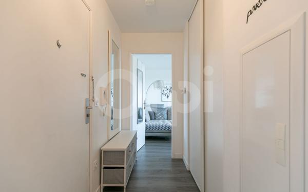 Appartement à vendre    2 pièces • 42,30 m2 Champs-sur-Marne