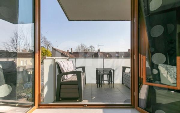 Appartement à vendre    2 pièces • 42,30 m2 Champs-sur-Marne
