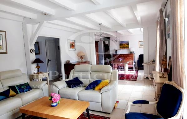 Saint-Georges-sur-Baulche - Maison individuelle 5 Chambres - Piscine