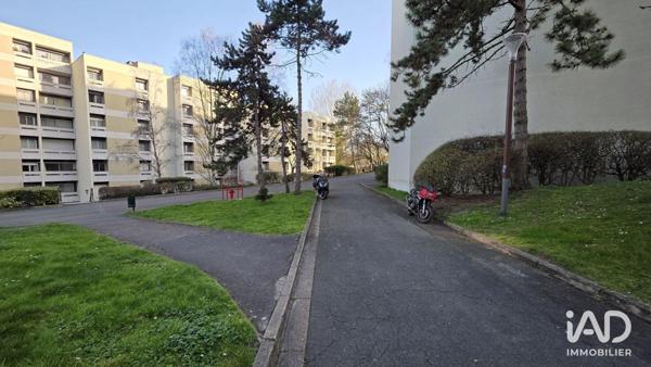 Location appartement 4 pièces 87 m² Rosny-sous-Bois