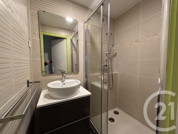 Appartement F3 à vendre  3 pièces - 67,48 m2 AVON - 77