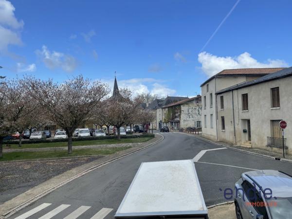 MAISON 106 m² CENTRE VILLE DE MONCONTOUR