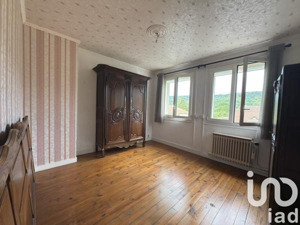 House for sale 4 rooms 106 m² Saint-Aubin-lès-Elbeuf