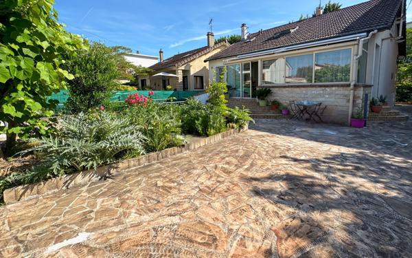 Maison à vendre    6 pièces • 177 m2 Vigneux-sur-Seine