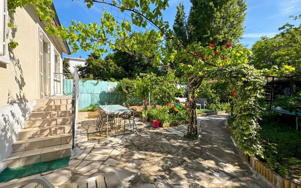 Maison à vendre    6 pièces • 177 m2 Vigneux-sur-Seine