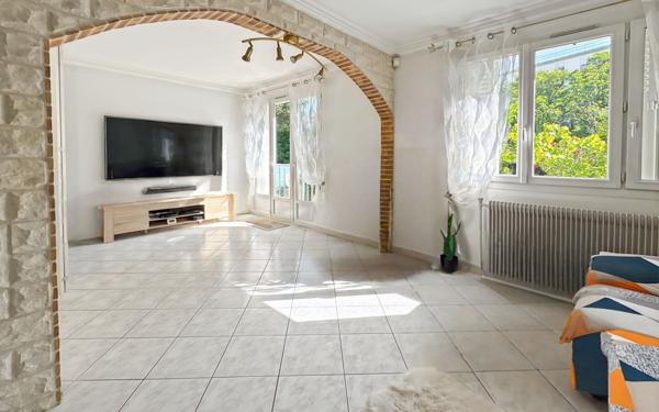 Maison à vendre    6 pièces • 177 m2 Vigneux-sur-Seine