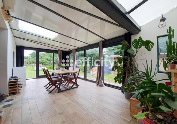 Maison 6 pièces - 176 m² Exclusivité efficity