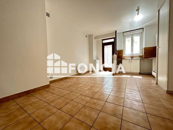 Location Maison 3 pièces 97.6 m² - 23-25 rue du collège Villeneuve Sur Lot 47300