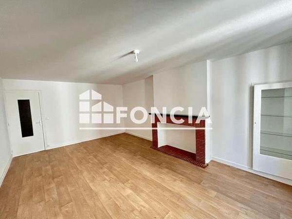 Location Maison 3 pièces 97.6 m² - 23-25 rue du collège Villeneuve Sur Lot 47300