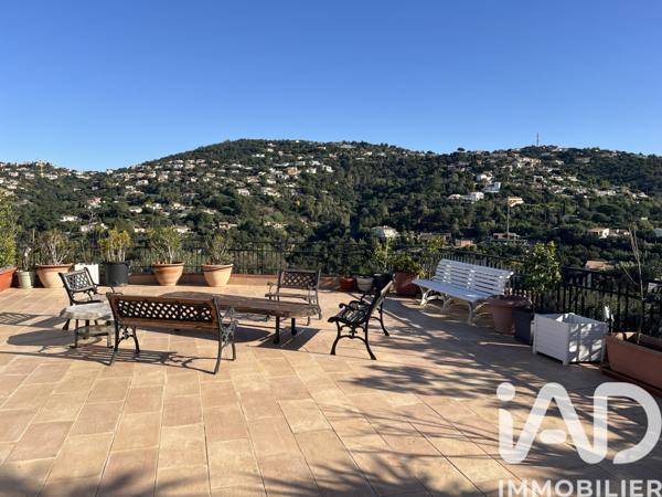 Maison à vendre 9 pièces 188 m² Roquebrune-sur-Argens
