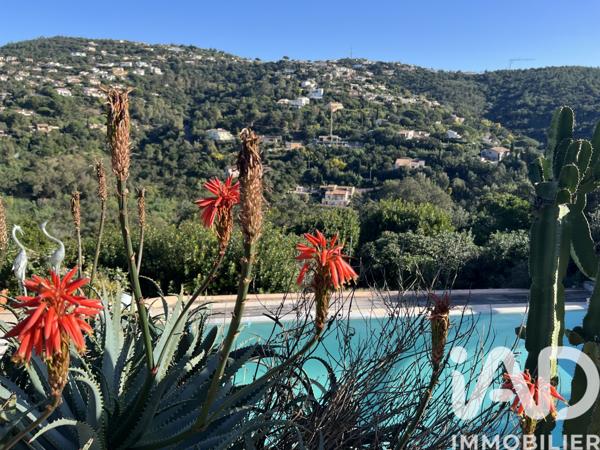 Maison à vendre 9 pièces 188 m² Roquebrune-sur-Argens