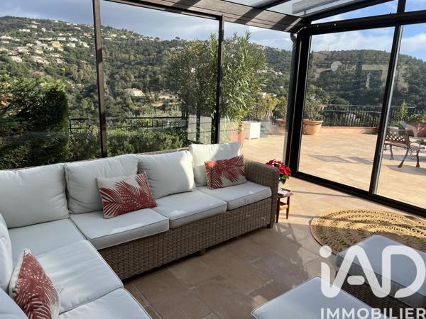 Maison à vendre 9 pièces 188 m² Roquebrune-sur-Argens