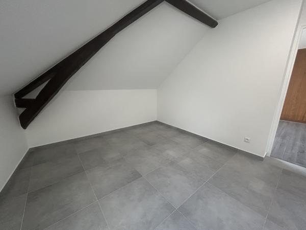 Corbeil-Essonnes (91100) À louer – Appartement T2 meublé à Corbeil-Essonnes Rive Droite