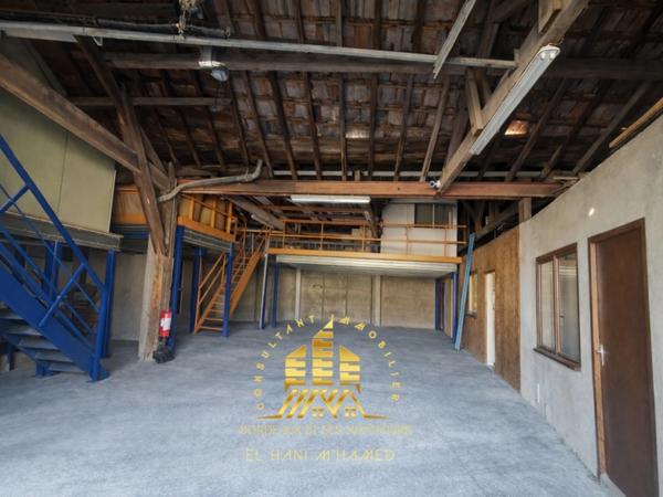 Immeuble à rénover Bordeaux – 360 m², volumes généreux et projet mixte possible