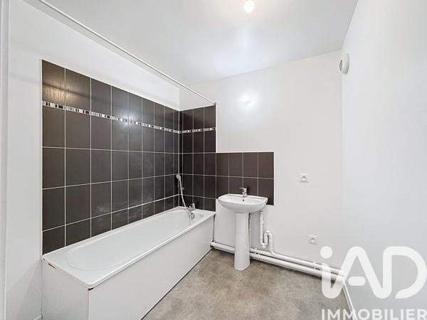 Appartement à vendre 3 pièces 53 m² Corbeil-Essonnes