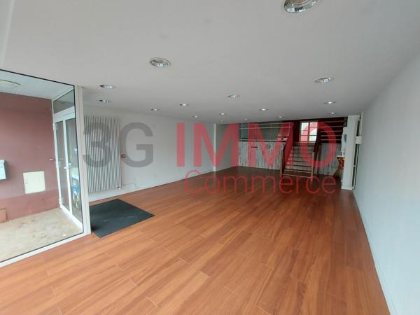 Location / Local Commercial