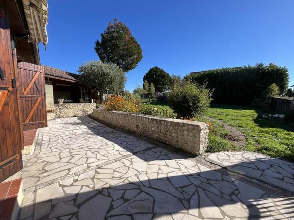 Maison à vendre |  Mensignac |  5 pièces | 263 m²