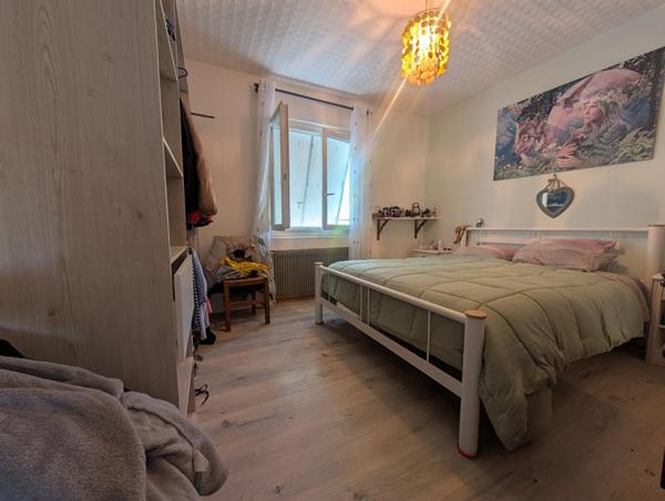 A VENDRE - Maison 85460 L Aiguillon La Presqu Ile  -7 pièces 180 m2 (4 chambres)