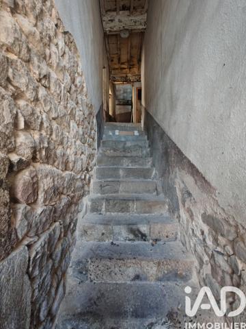 Immeuble à vendre 360 m² Vallées-d'Antraigues-Asperjoc