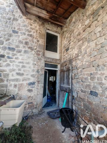 Immeuble à vendre 360 m² Vallées-d'Antraigues-Asperjoc