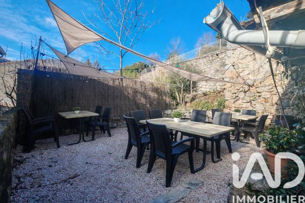 Immeuble à vendre 360 m² Vallées-d'Antraigues-Asperjoc