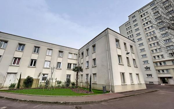 Appartement à vendre    1 pièce • 9,33 m2 Saint-Cloud