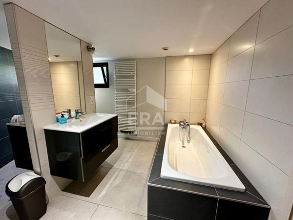 Maison Bruguieres 180 m2 avec vue sur les Pyrénées 