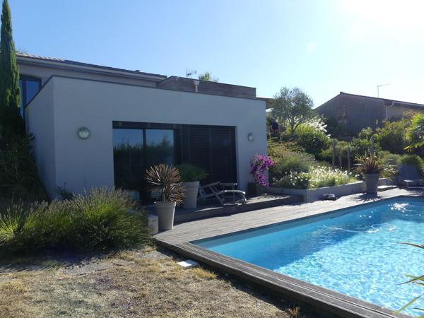 Maison Bruguieres 180 m2 avec vue sur les Pyrénées 