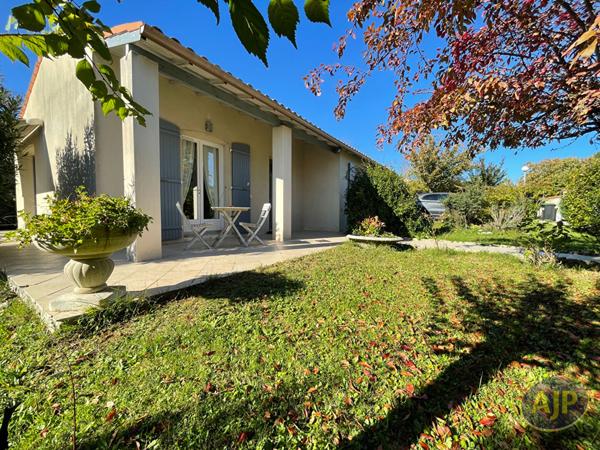 Vente maison Saintes : 226 800 € - AJP Immobilier Saintes