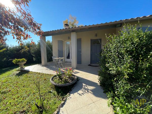 Vente maison Saintes : 226 800 € - AJP Immobilier Saintes