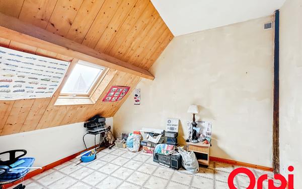 Maison à vendre    10 pièces •  Ainay-le-Château