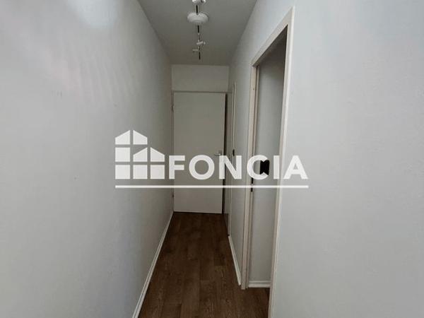 Location Appartement 3 pièces 109.95 m² - 11 RUE DE FONTENAY Rouen 76000