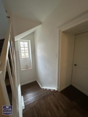 Maison à vendre 10 pièces 338m² La Villedieu-du-Clain (86340)
