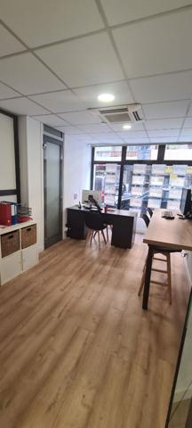 Murs commerciaux  libre de 345 M² en plein centre ville