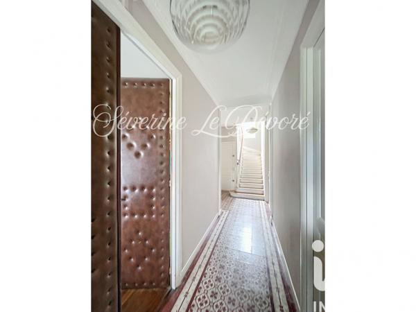 Maison à vendre 10 pièces 245 m² Ermont