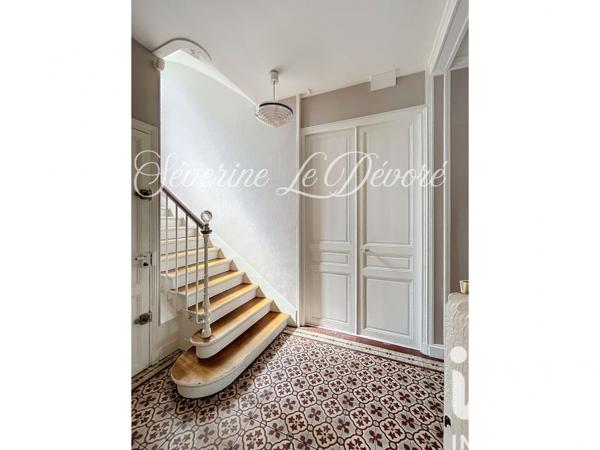 Maison à vendre 10 pièces 245 m² Ermont