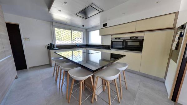 Maison Ozoir La Ferriere 7 pièce(s) 255 m2