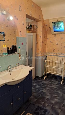 Maison traditionnelle de 211 m²