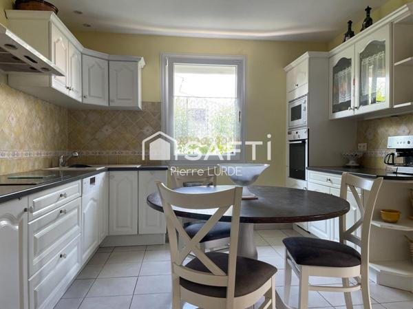 Lalande - Maison rénovée de 124 m2 avec garage