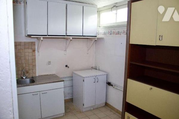 Votre office notarial vous propose à la vente cette Maison d'habitation individuelle construite...