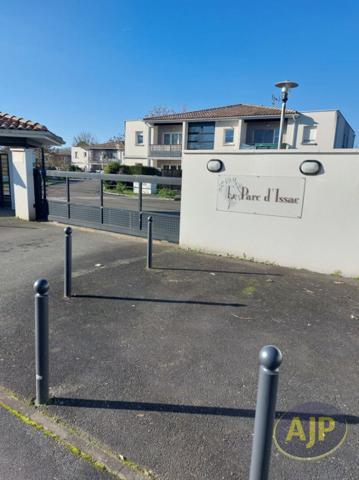 Vente appartement Saint Medard En Jalles : 194 900 € - AJP Immobilier Martignas-sur-Jalle