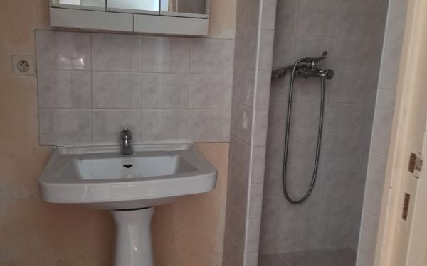 Maison à vendre    3 pièces • 56 m2 Vinon-sur-Verdon