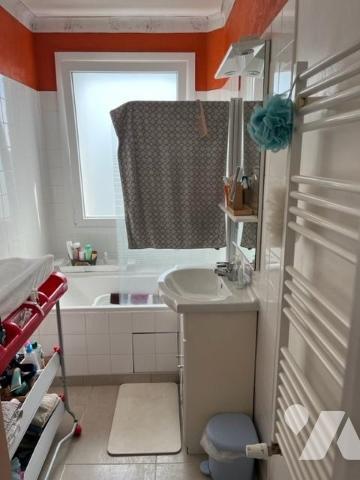 T3 + cave et garage . 