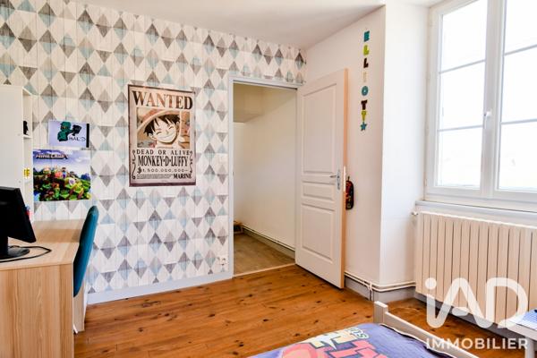 Maison à vendre 6 pièces 242 m² Cherveux