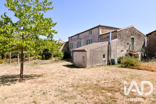 Maison à vendre 6 pièces 242 m² Cherveux