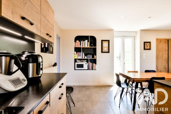 Maison à vendre 6 pièces 242 m² Cherveux